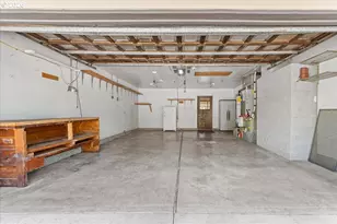 18765 SW Honeywood Ct, Beaverton, OR 97003 - Photo 21