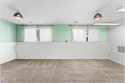 18765 SW Honeywood Ct, Beaverton, OR 97003 - Photo 17