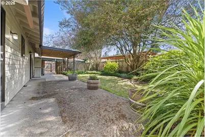18765 SW Honeywood Ct, Beaverton, OR 97003 - Photo 27