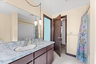 18765 SW Honeywood Ct, Beaverton, OR 97003 - Photo 13