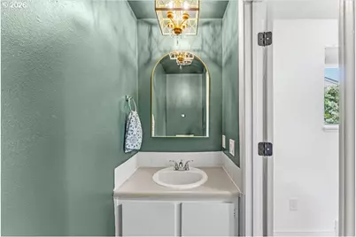 3936 SE 168th Ave, Portland, OR 97236 - Photo 15