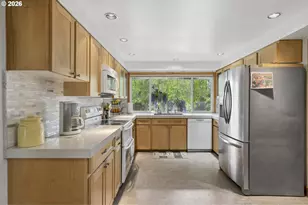 3130 NW 148th Pl, Beaverton, OR 97006 - Photo 9