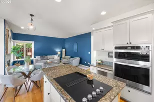 8945 SW Terreton Pl, Portland, OR 97223 - Photo 13