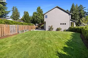 8945 SW Terreton Pl, Portland, OR 97223 - Photo 45