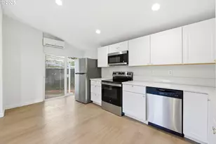 2004 SE 143rd Ave, Portland, OR 97233 - Photo 13