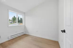 2004 SE 143rd Ave, Portland, OR 97233 - Photo 17