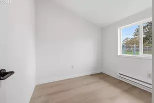 2004 SE 143rd Ave, Portland, OR 97233 - Photo 19