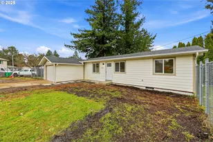 2004 SE 143rd Ave, Portland, OR 97233 - Photo 5