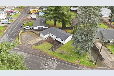 2004 SE 143rd Ave, Portland, OR 97233 - Photo 31