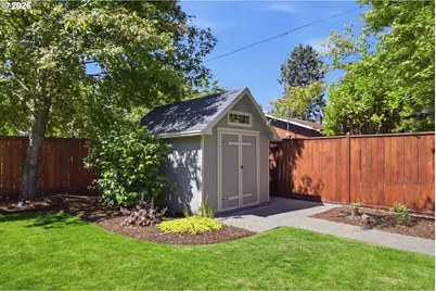 3622 Stark St, Eugene, OR 97404 - Photo 39