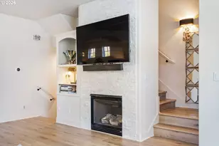 2064 NW Village Cir, Portland, OR 97229 - Photo 9