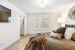 2064 NW Village Cir, Portland, OR 97229 - Photo 31