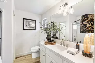 2064 NW Village Cir, Portland, OR 97229 - Photo 33