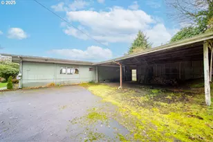 1900 Rowe St, Reedsport, OR 97467 - Photo 33