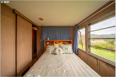 1900 Rowe St, Reedsport, OR 97467 - Photo 11