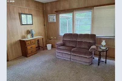 1900 Rowe St, Reedsport, OR 97467 - Photo 5