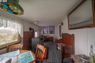 1900 Rowe St, Reedsport, OR 97467 - Photo 17