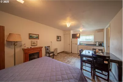 1900 Rowe St, Reedsport, OR 97467 - Photo 17