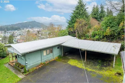 1900 Rowe St, Reedsport, OR 97467 - Photo 31