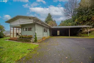 1900 Rowe St, Reedsport, OR 97467 - Photo 27