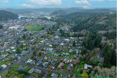 1900 Rowe St, Reedsport, OR 97467 - Photo 37