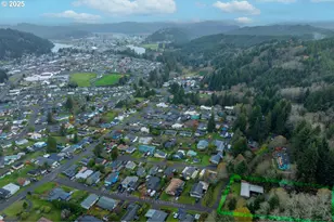 1900 Rowe St, Reedsport, OR 97467 - Photo 37