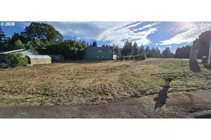 510 W 5th St, La Center, WA 98629 - Photo 3