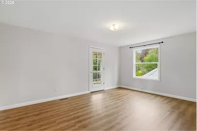 10055 SW Inez St, Portland, OR 97224 - Photo 23