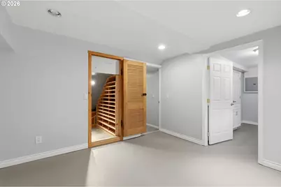 10055 SW Inez St, Portland, OR 97224 - Photo 31