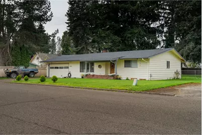 1095 N Manzanita St, Canby, OR 97013 - Photo 3