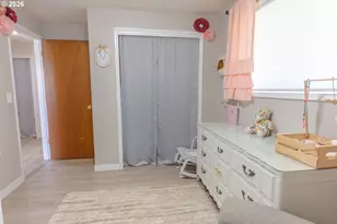 1095 N Manzanita St, Canby, OR 97013 - Photo 23