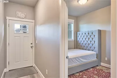 4844 SW 179th Ave, Beaverton, OR 97078 - Photo 3