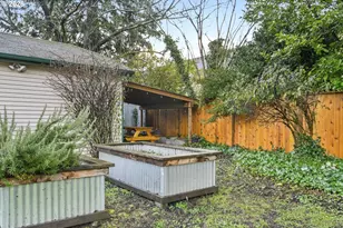 7701 N Hodge Ave, Portland, OR 97203 - Photo 43