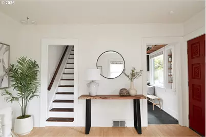 7701 N Hodge Ave, Portland, OR 97203 - Photo 3