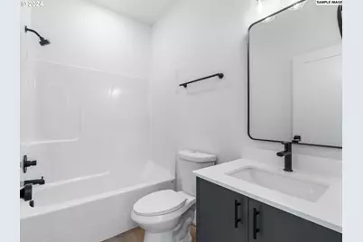 6677 N Fessenden St #15, Portland, OR 97203 - Photo 9