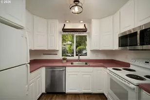 5462 SW Murray Blvd, Beaverton, OR 97005 - Photo 9
