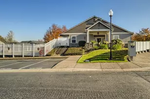 21904 NE Larkspur Ln, Fairview, OR 97024 - Photo 25