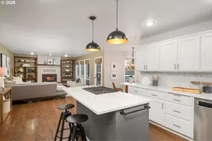 6703 SW Moonshadow Ct, Portland, OR 97223 - Photo 13