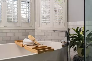 6703 SW Moonshadow Ct, Portland, OR 97223 - Photo 27