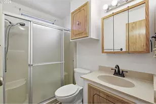 1199 N Terry St, Eugene, OR 97402 - Photo 27