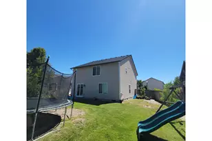 306 E 16th Pl, La Center, WA 98629 - Photo 27