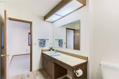 13309 NW 14th Ave #A, Vancouver, WA 98685 - Photo 25