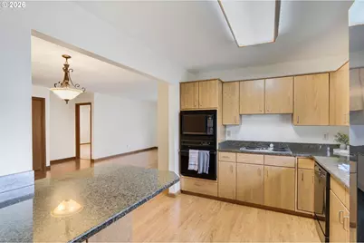 13309 NW 14th Ave #A, Vancouver, WA 98685 - Photo 11