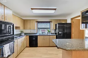 13309 NW 14th Ave, Vancouver, WA 98685 - Photo 9