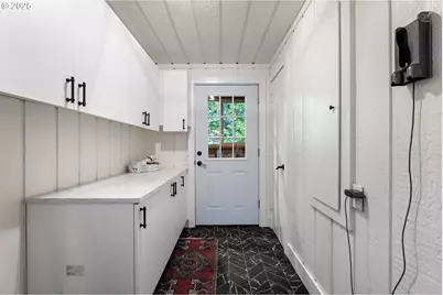 988 Savage Creek Rd, Grants Pass, OR 97527 - Photo 17