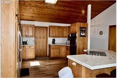 34518 Mutts Way, Gold Beach, OR 97444 - Photo 39