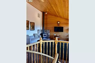 34518 Mutts Way, Gold Beach, OR 97444 - Photo 21