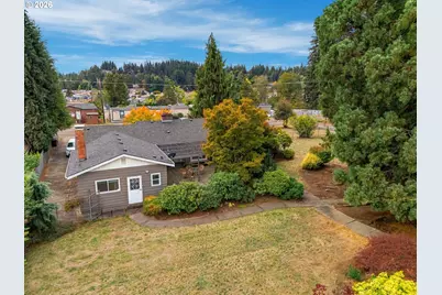 8123 SE Roots Rd, Milwaukie, OR 97267 - Photo 19