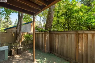 3930 Lake Grove Ave, Lake Oswego, OR 97035 - Photo 21