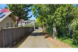 5447 SE King Rd, Milwaukie, OR 97222 - Photo 43